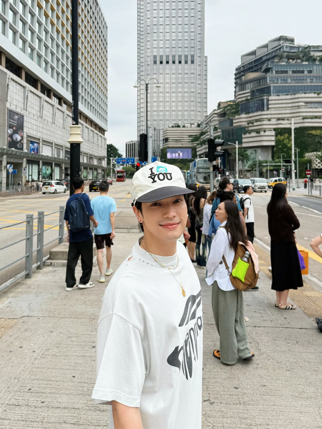โอบ - โอบนิธิ วิวรรธนวรางค์