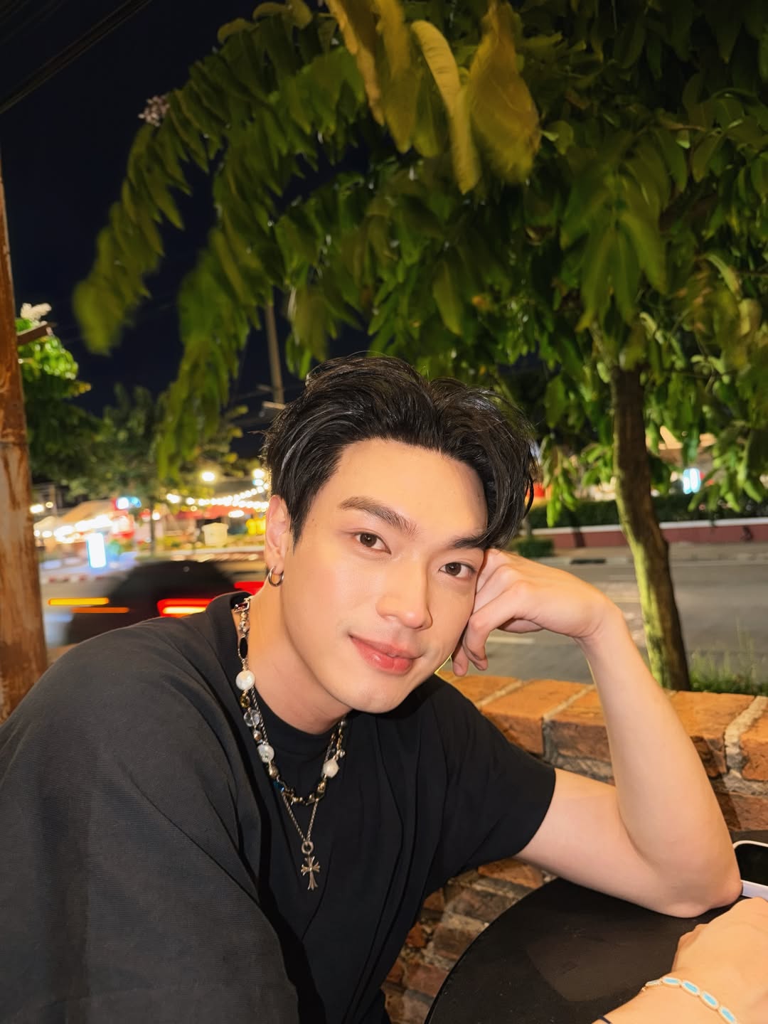 โอบ - โอบนิธิ วิวรรธนวรางค์