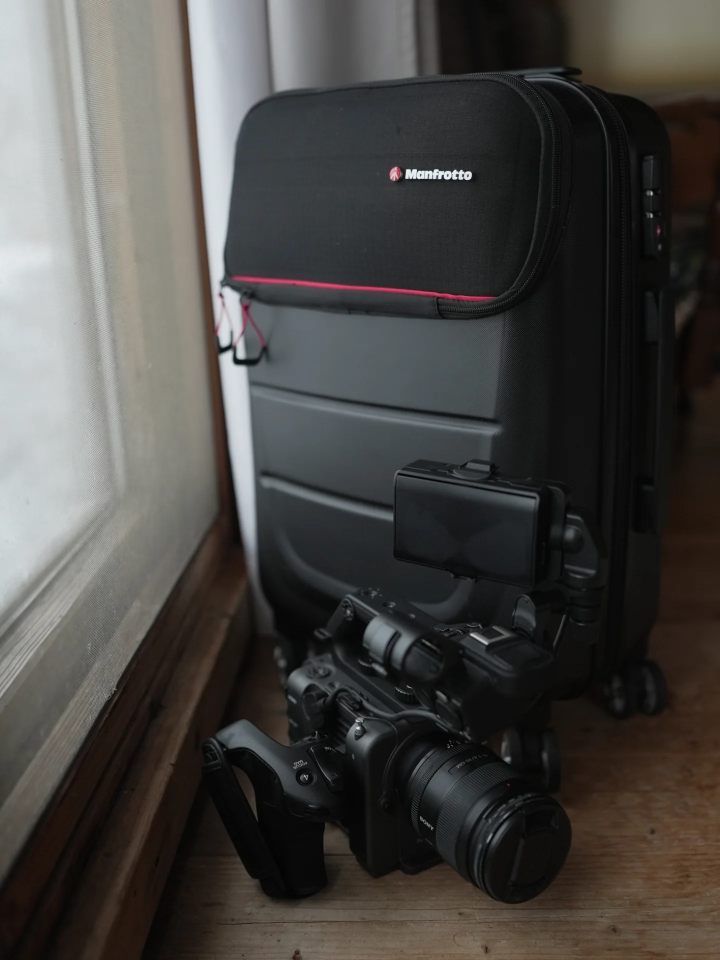 สิงห์ - วรรณสิงห์ ประเสริฐกุล