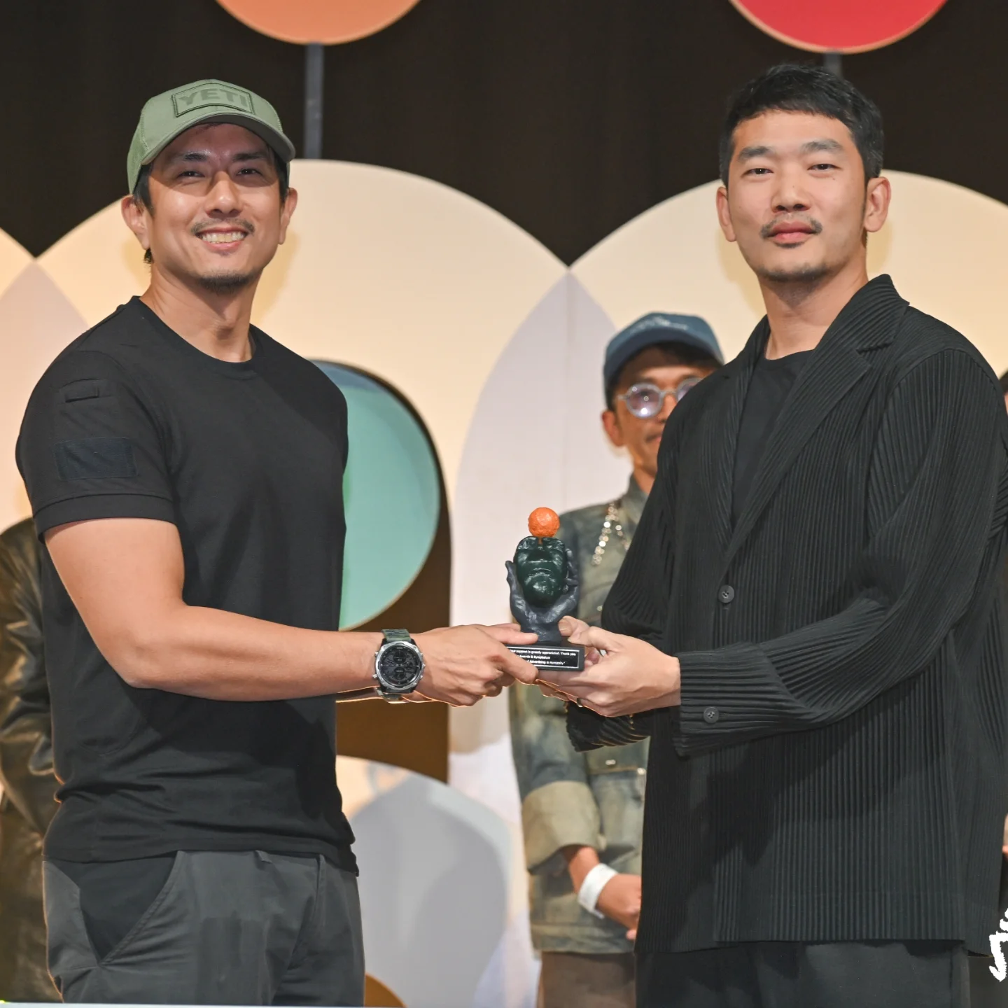 สิงห์ - วรรณสิงห์ ประเสริฐกุล