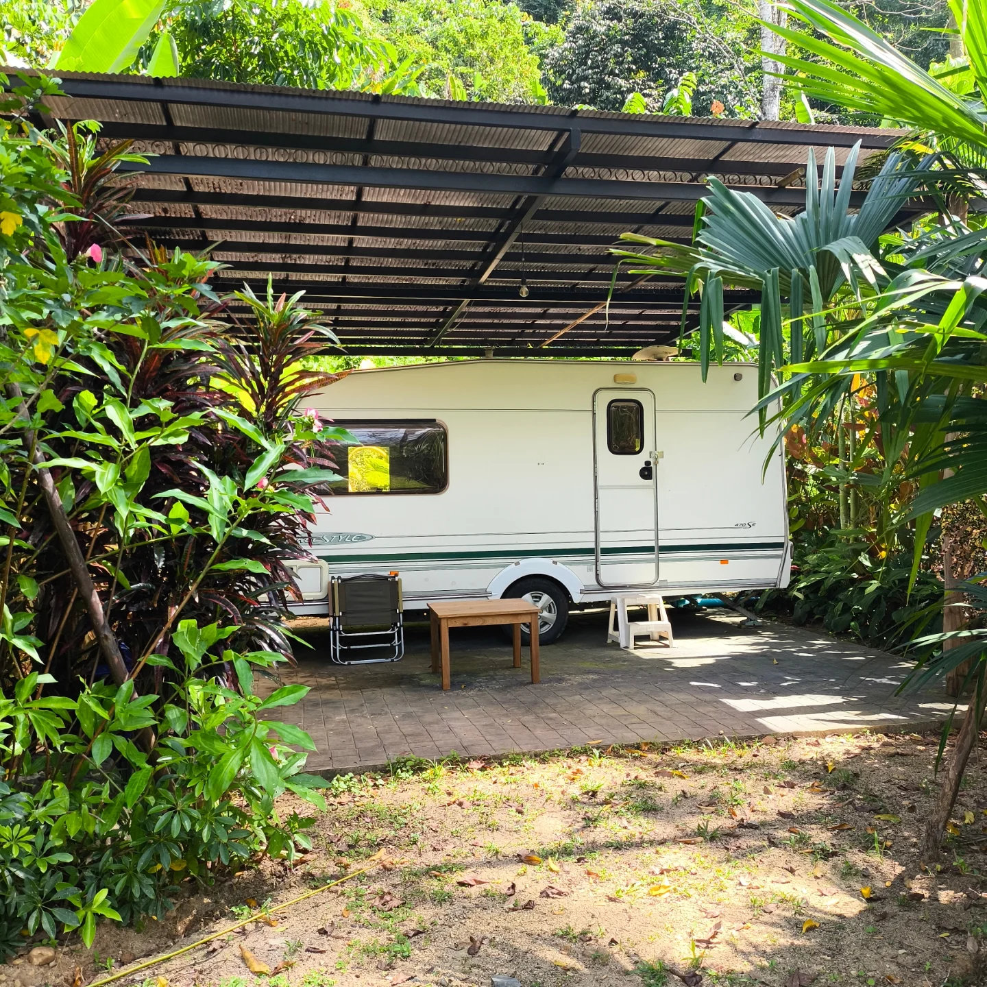 สิงห์ - วรรณสิงห์ ประเสริฐกุล