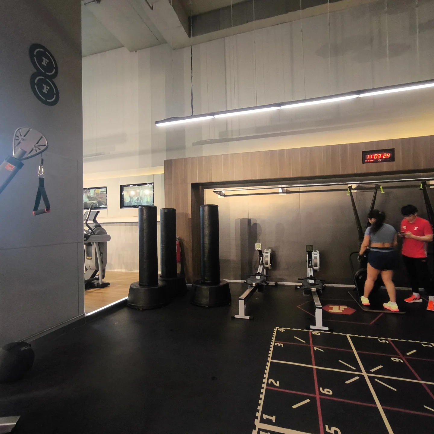 สิงห์ - วรรณสิงห์ ประเสริฐกุล