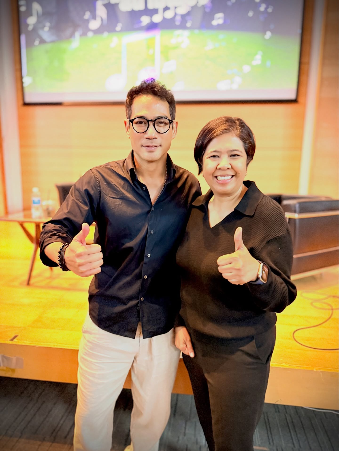 ตุ้ย - ธีรภัทร์ สัจจกุล