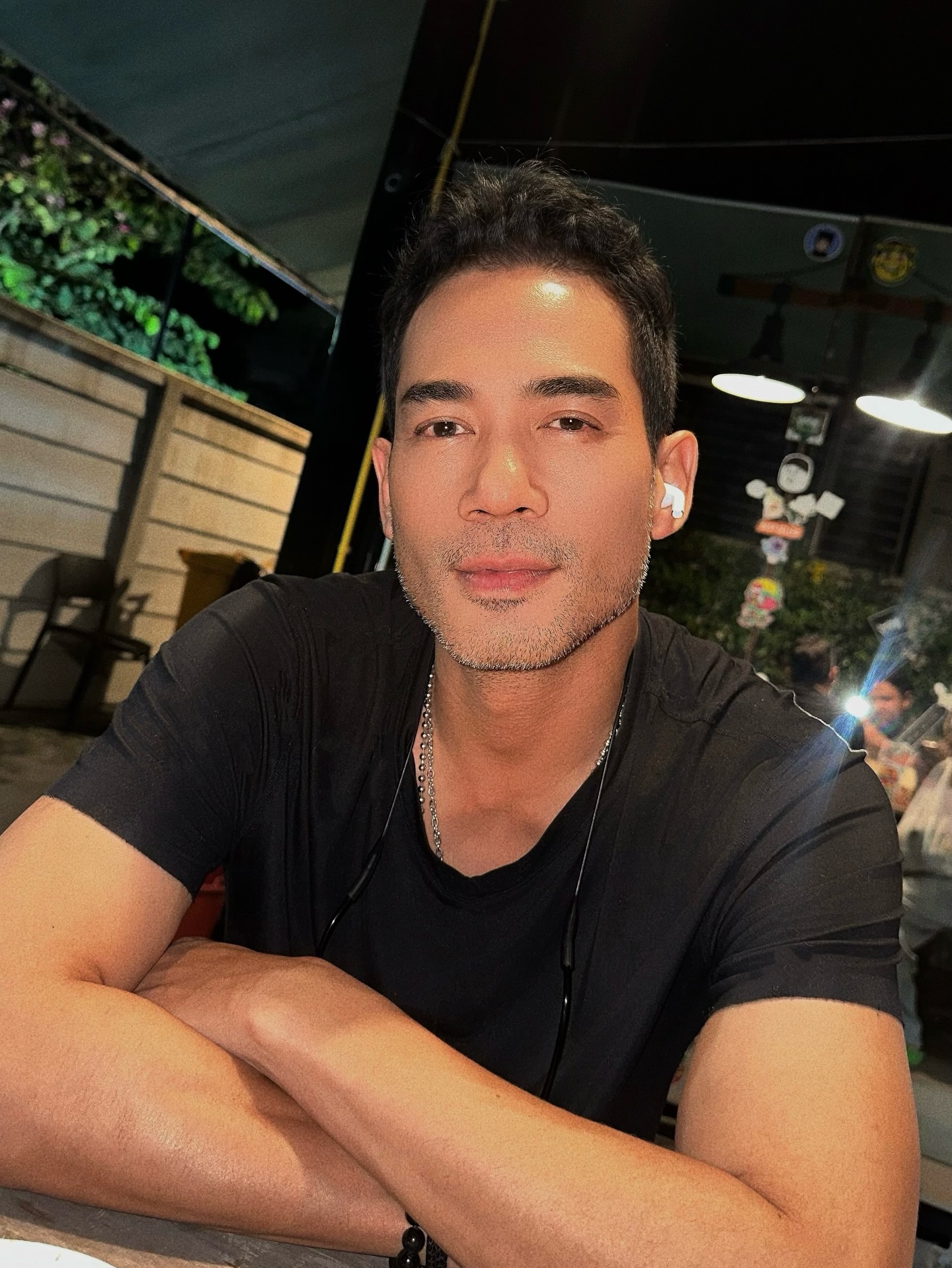 ตุ้ย - ธีรภัทร์ สัจจกุล