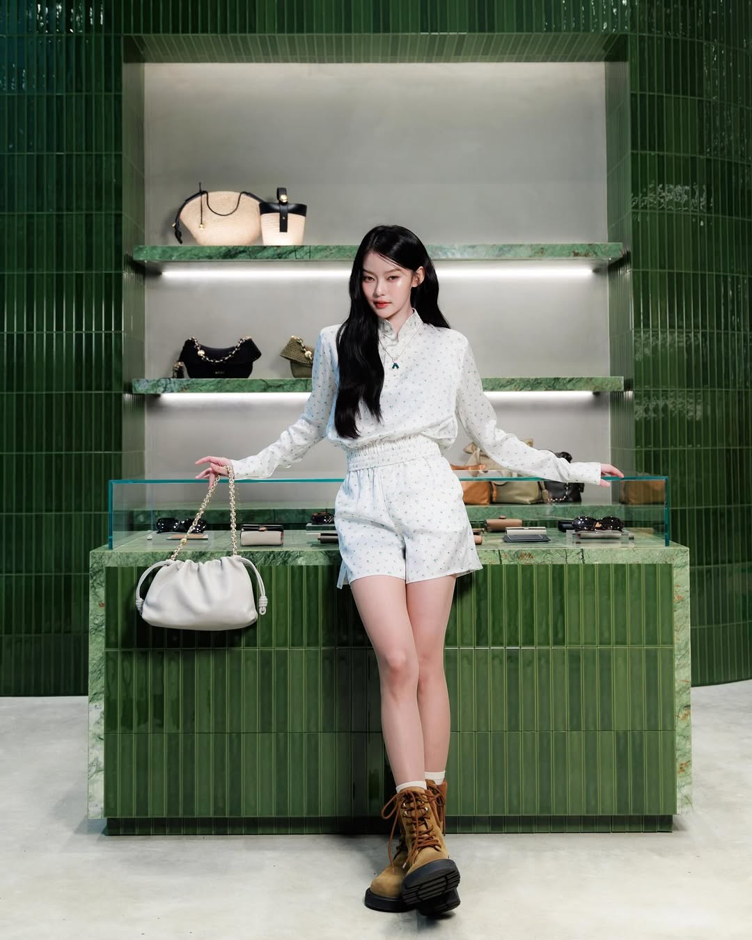 มาเบล - สุชาดา สอนพันธ์