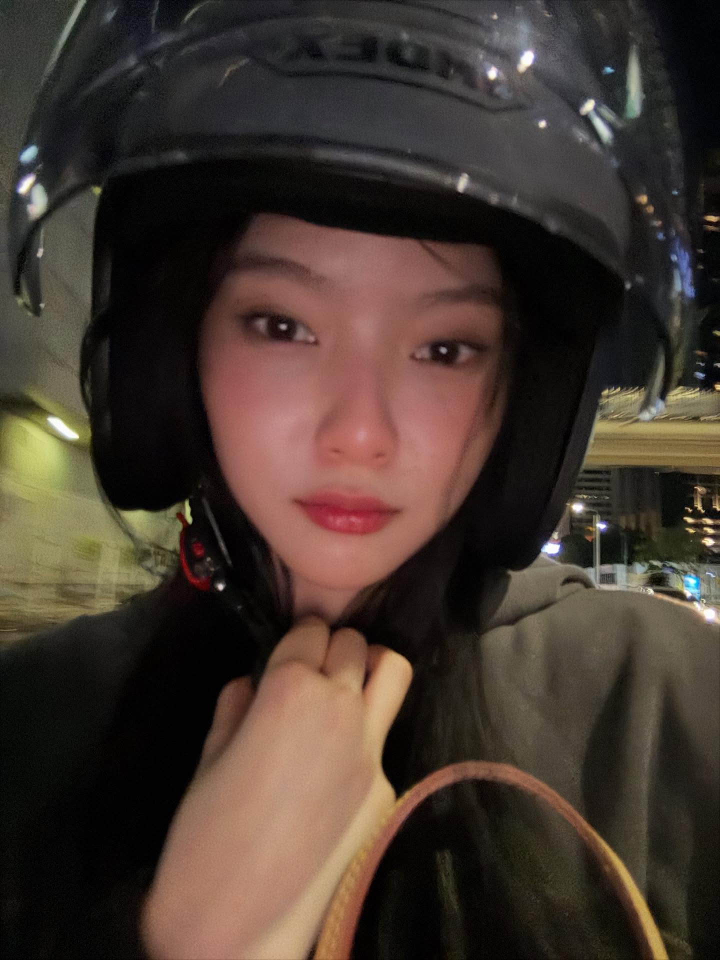 มาเบล - สุชาดา สอนพันธ์