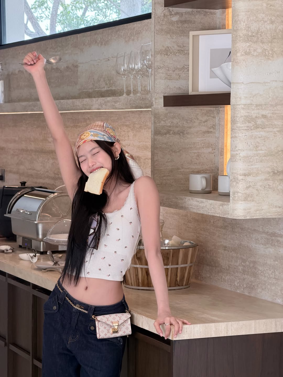 มาเบล - สุชาดา สอนพันธ์