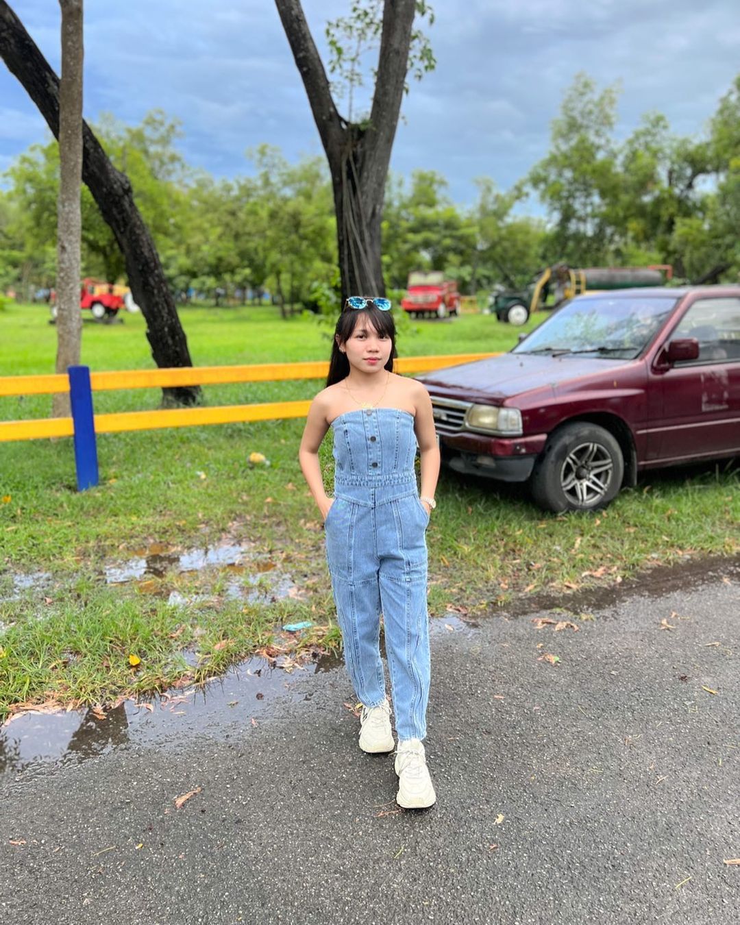 ลิลลี่ - นารีนาท เชื้อแหลม
