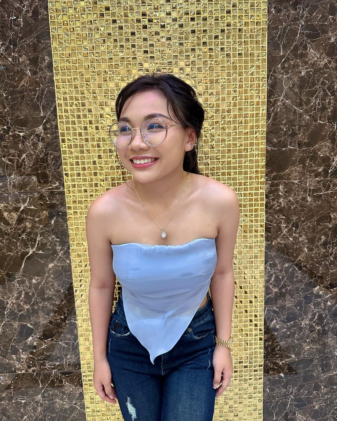ลิลลี่ - นารีนาท เชื้อแหลม