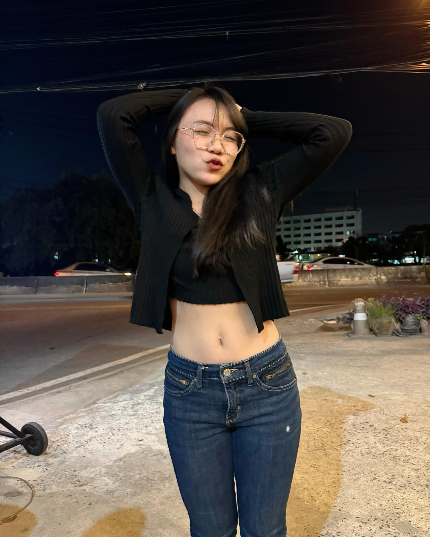 ลิลลี่ - นารีนาท เชื้อแหลม
