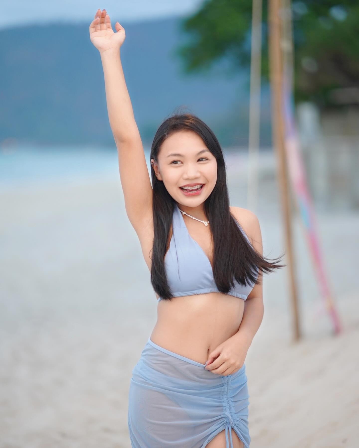 ลิลลี่ - นารีนาท เชื้อแหลม