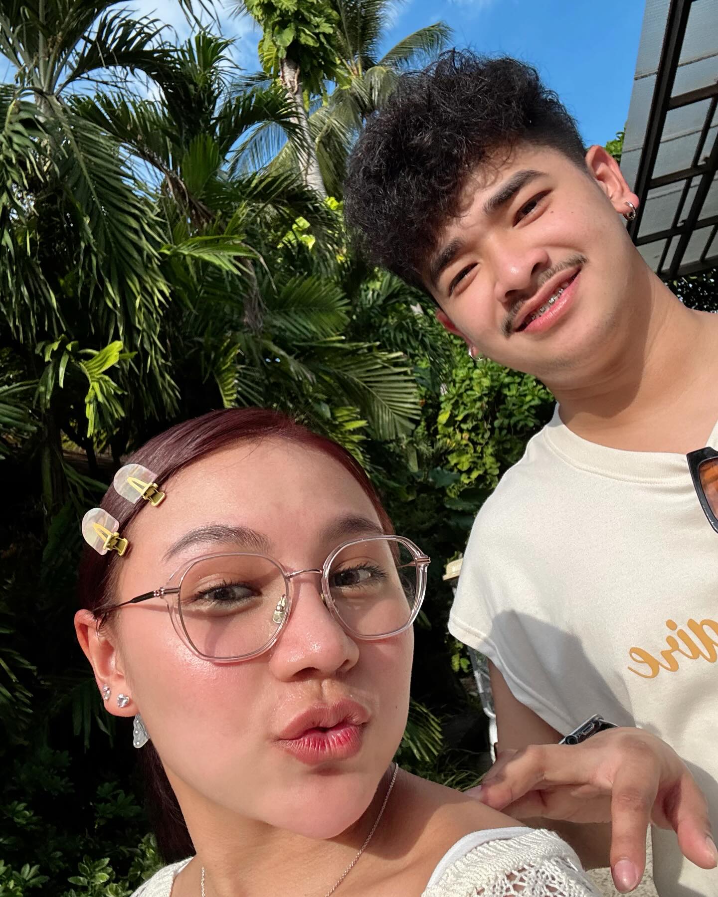 ลิลลี่ - นารีนาท เชื้อแหลม