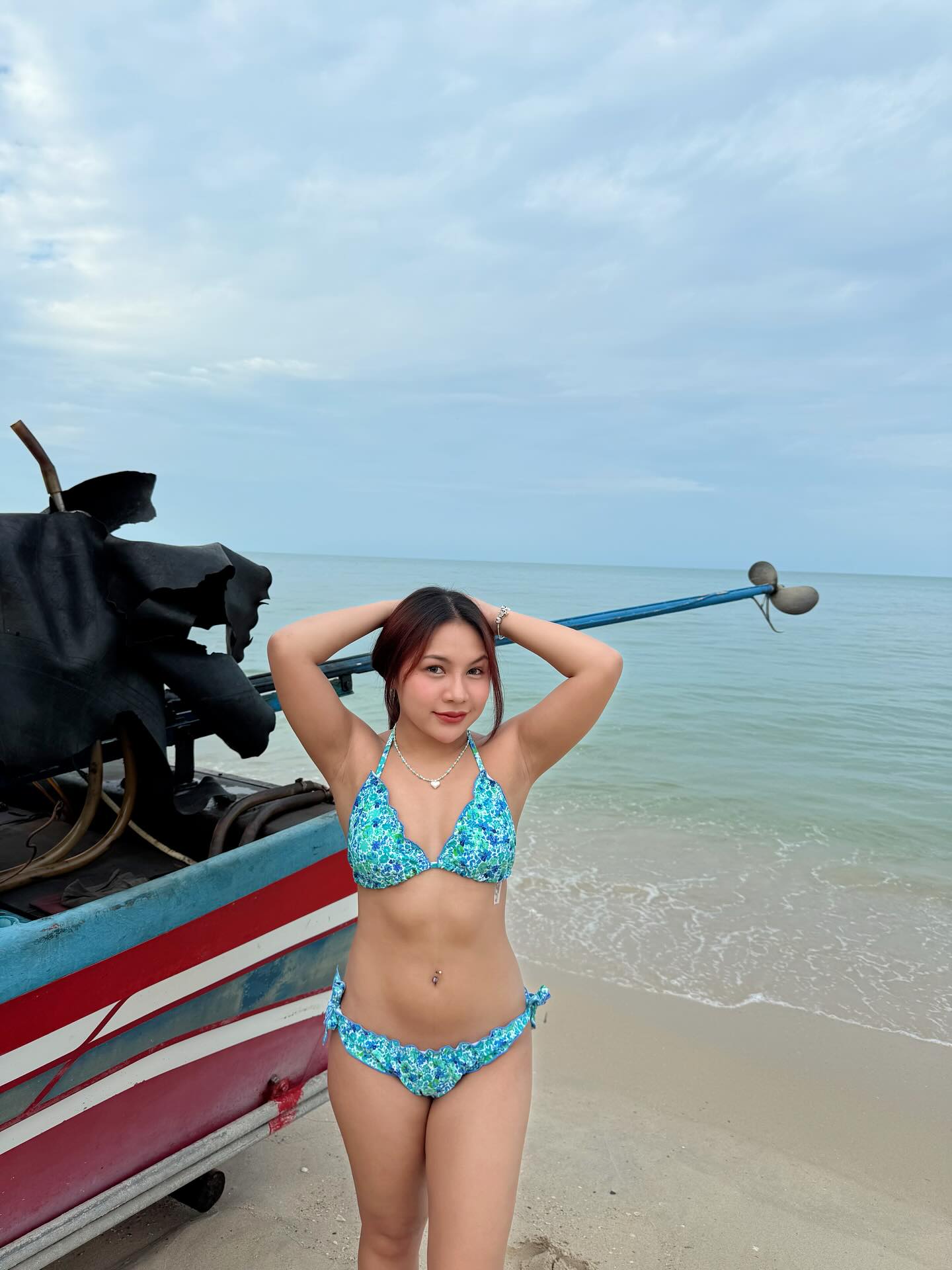 ลิลลี่ - นารีนาท เชื้อแหลม