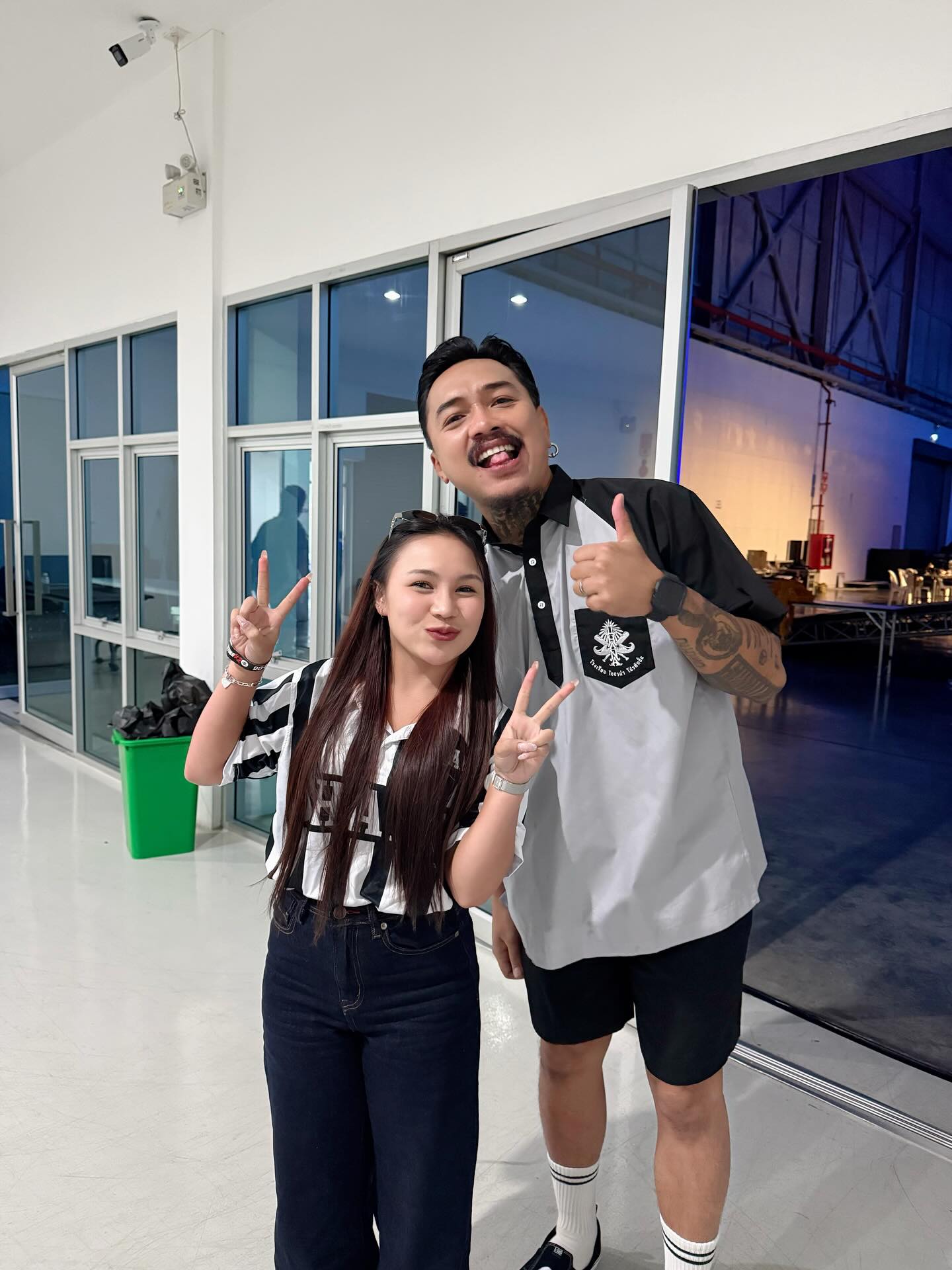 ลิลลี่ - นารีนาท เชื้อแหลม