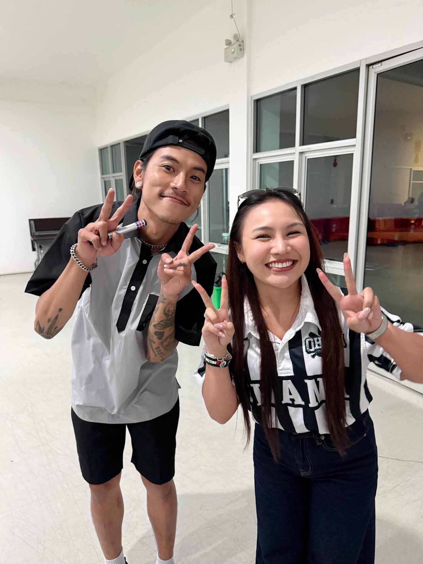 ลิลลี่ - นารีนาท เชื้อแหลม