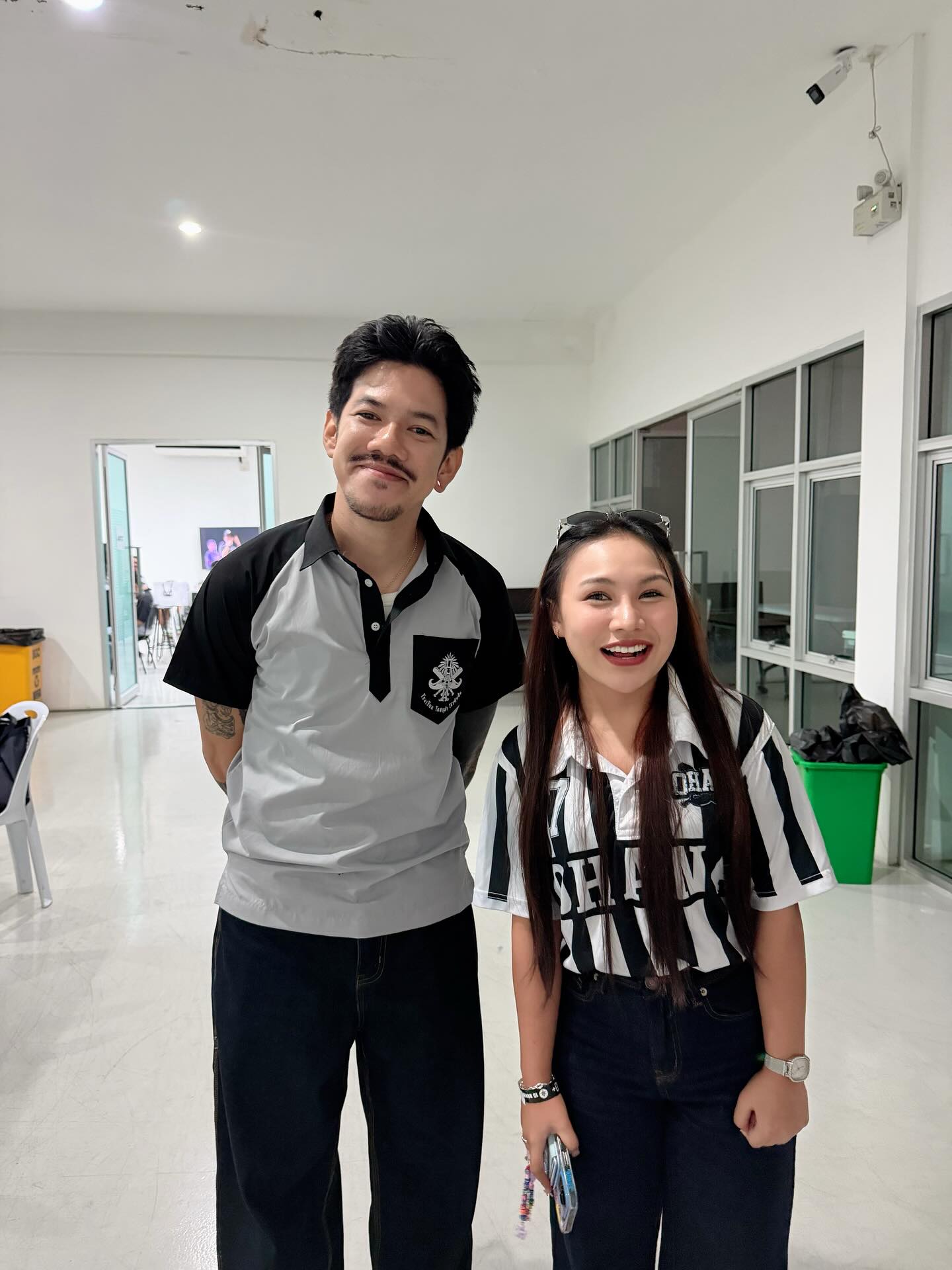 ลิลลี่ - นารีนาท เชื้อแหลม