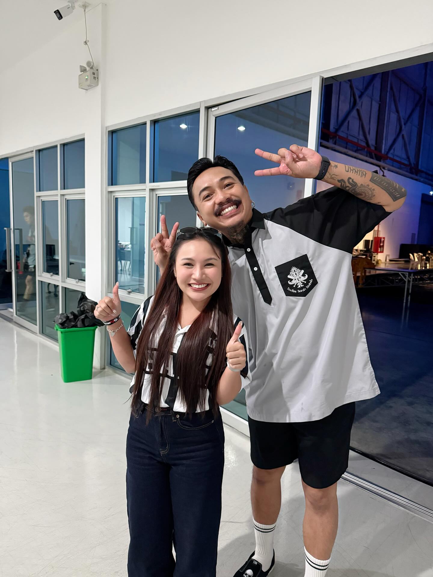 ลิลลี่ - นารีนาท เชื้อแหลม