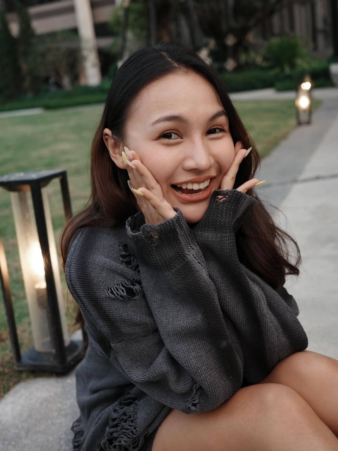 ลิลลี่ - นารีนาท เชื้อแหลม