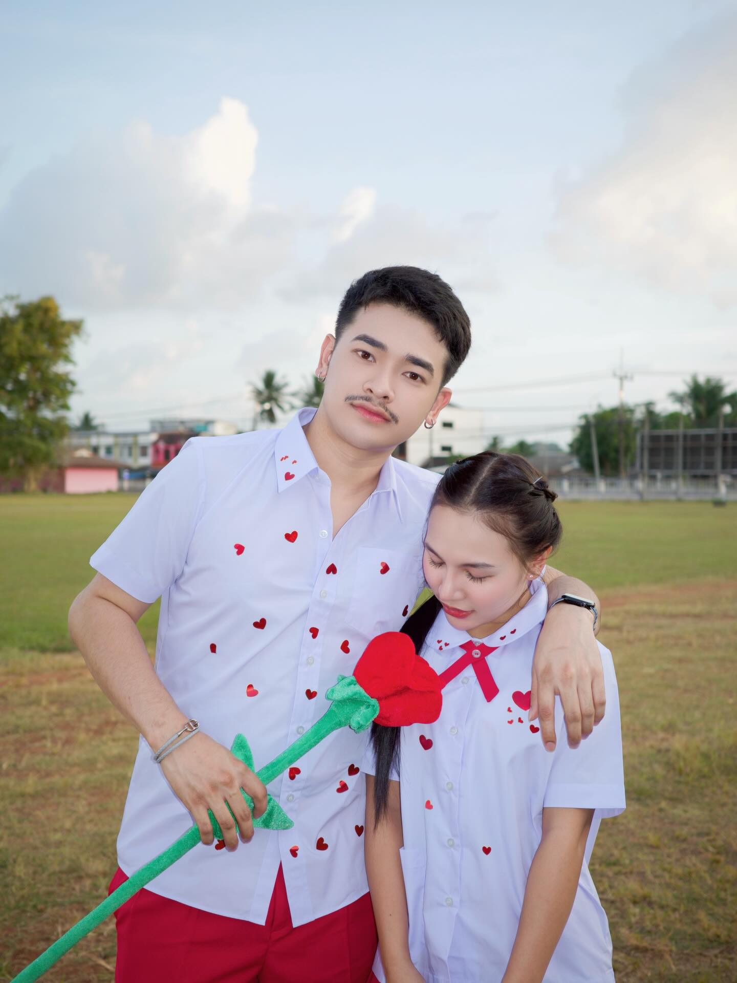 ลิลลี่ - นารีนาท เชื้อแหลม