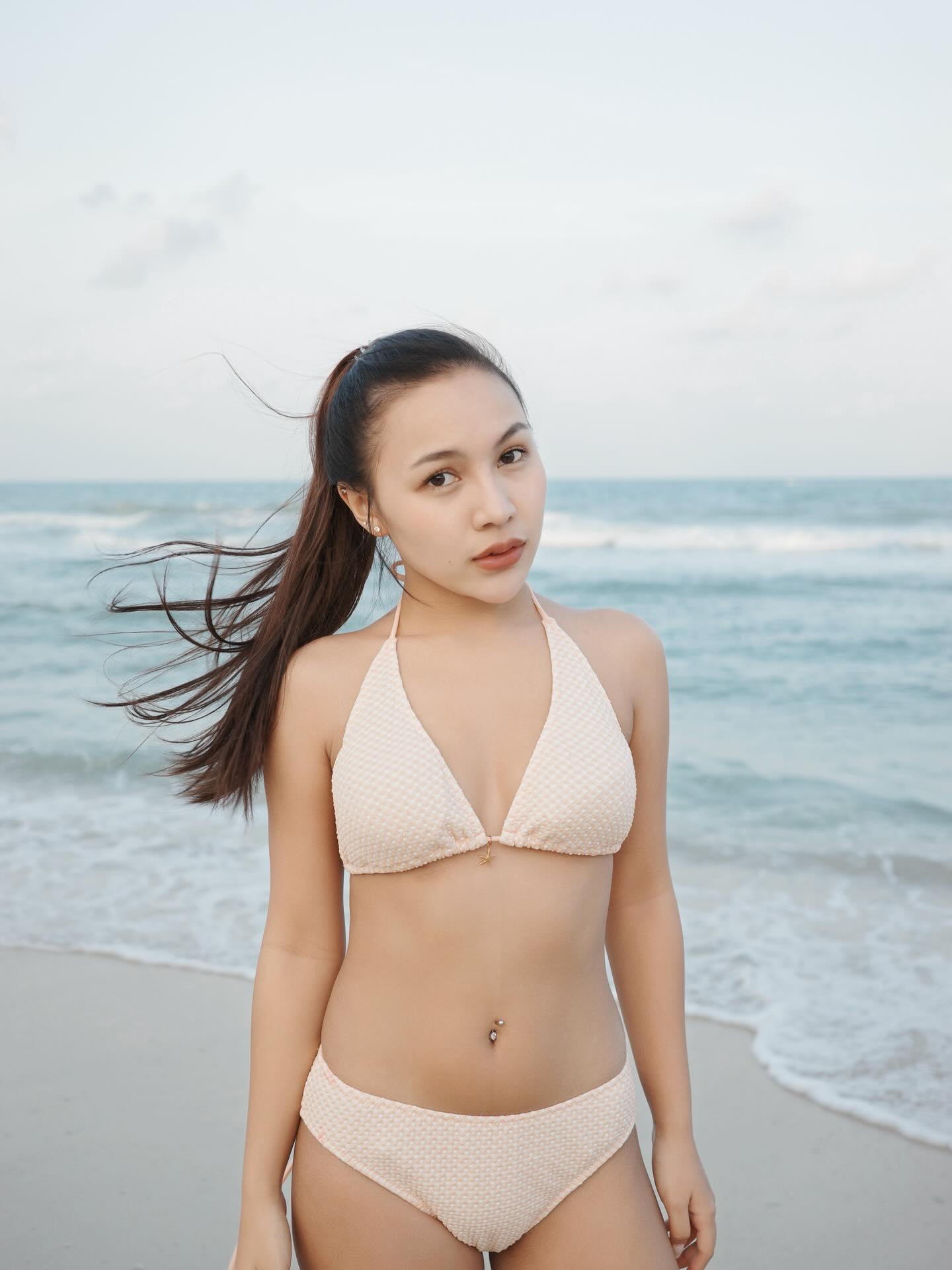 ลิลลี่ - นารีนาท เชื้อแหลม