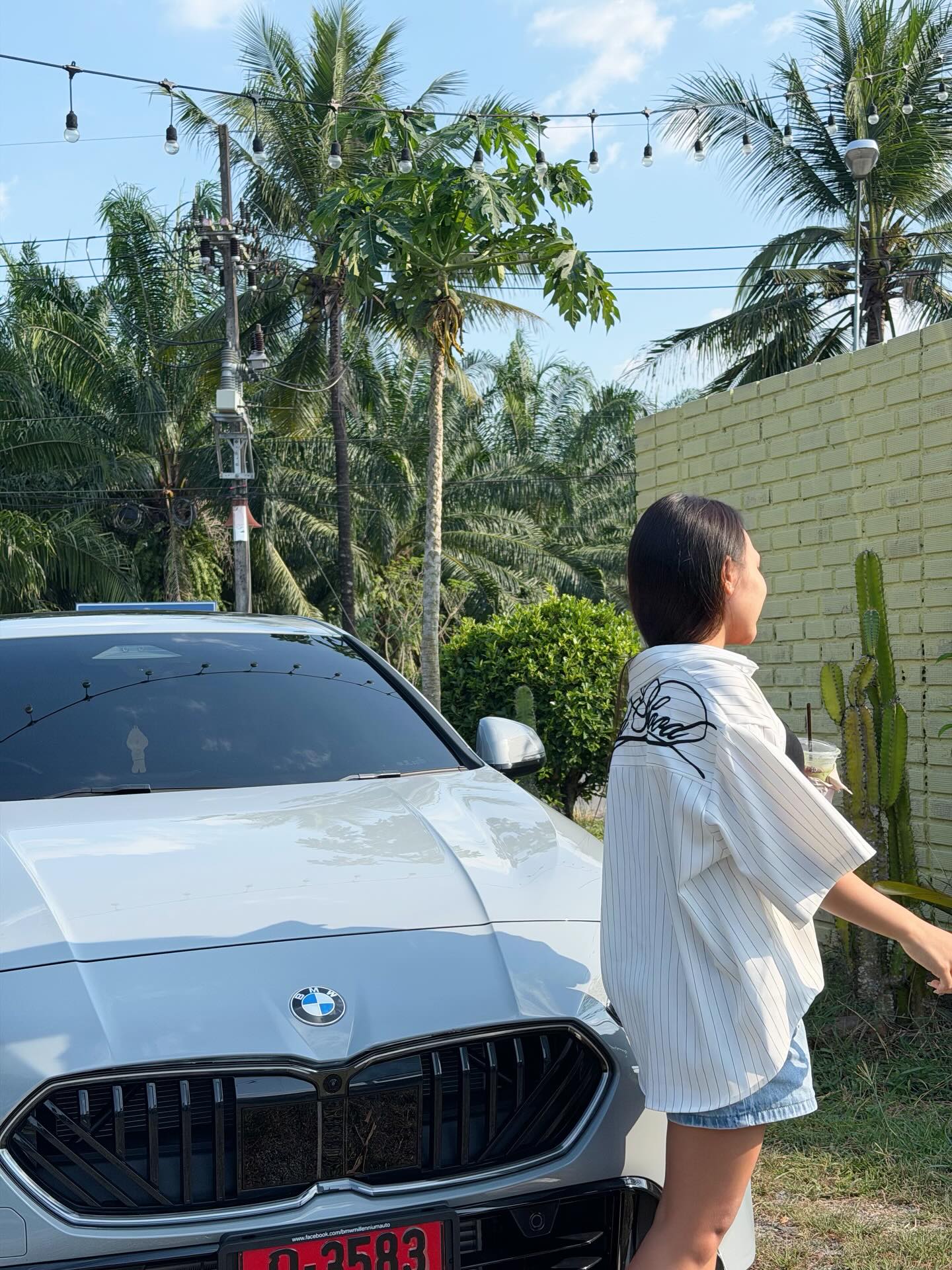 ลิลลี่ - นารีนาท เชื้อแหลม