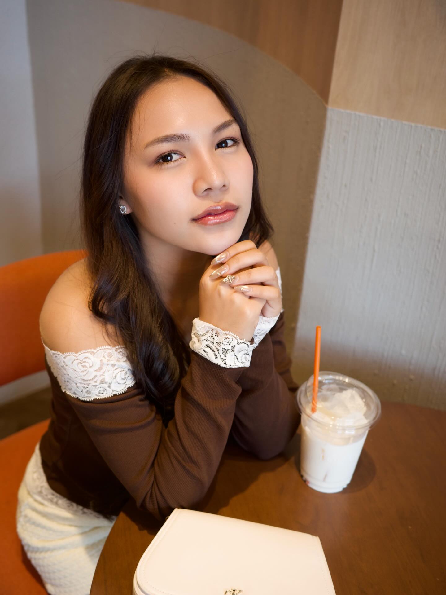 ลิลลี่ - นารีนาท เชื้อแหลม