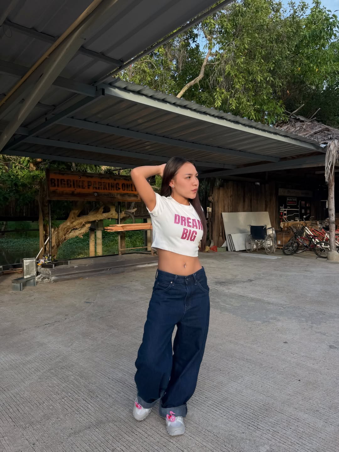ลิลลี่ - นารีนาท เชื้อแหลม