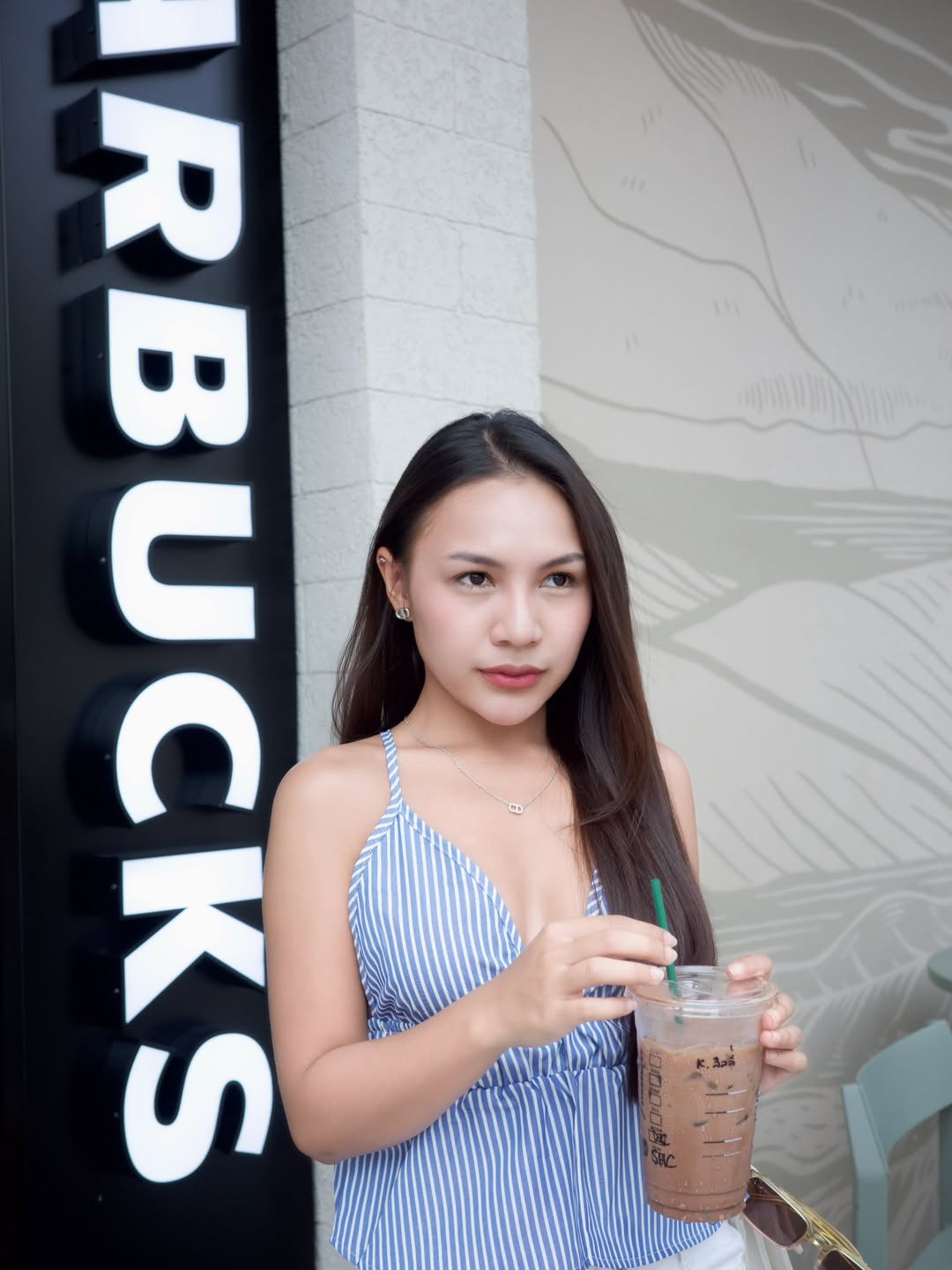 ลิลลี่ - นารีนาท เชื้อแหลม