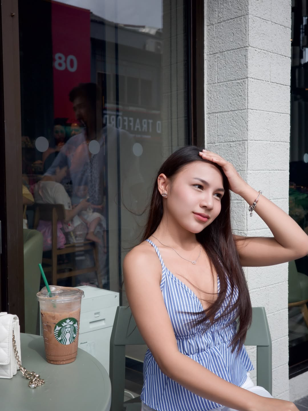 ลิลลี่ - นารีนาท เชื้อแหลม