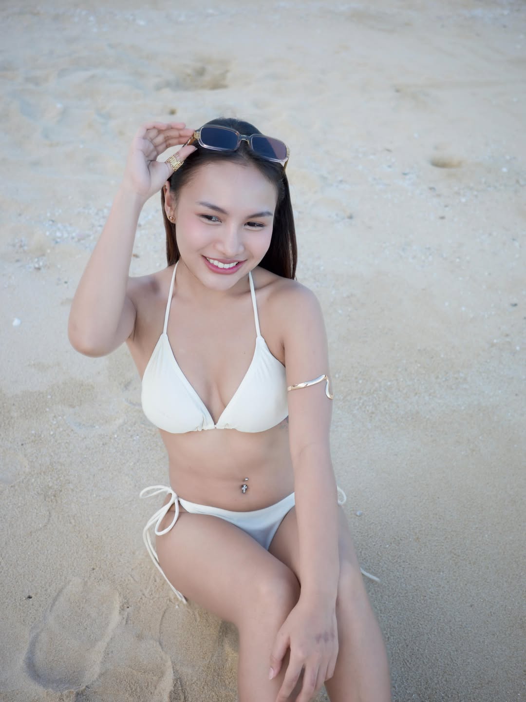 ลิลลี่ - นารีนาท เชื้อแหลม