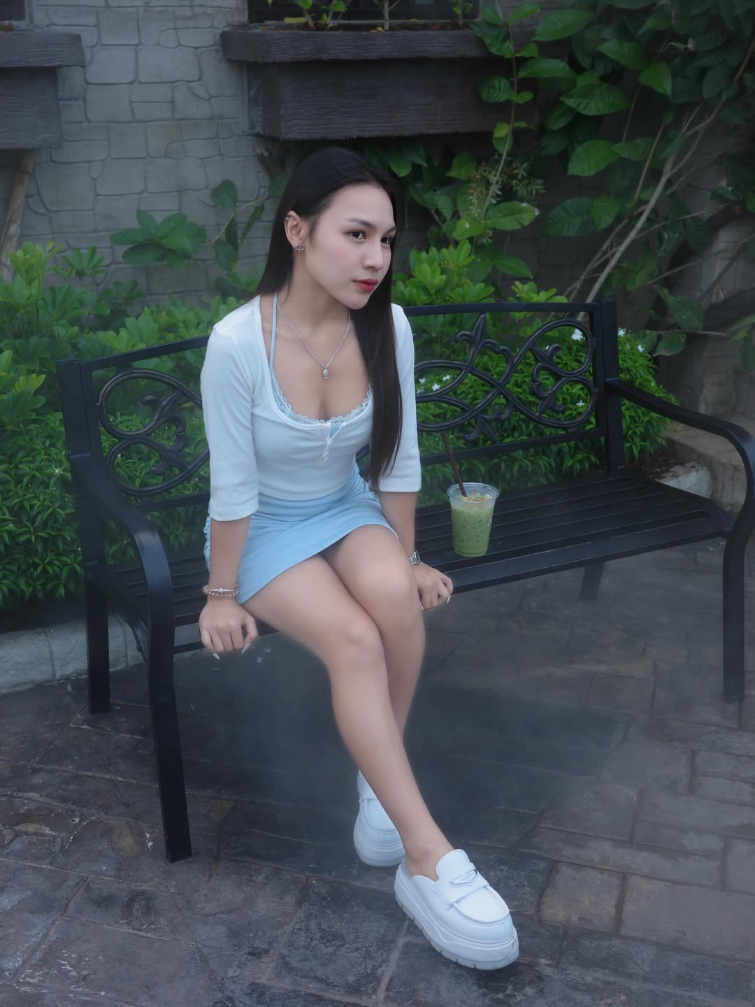 ลิลลี่ - นารีนาท เชื้อแหลม