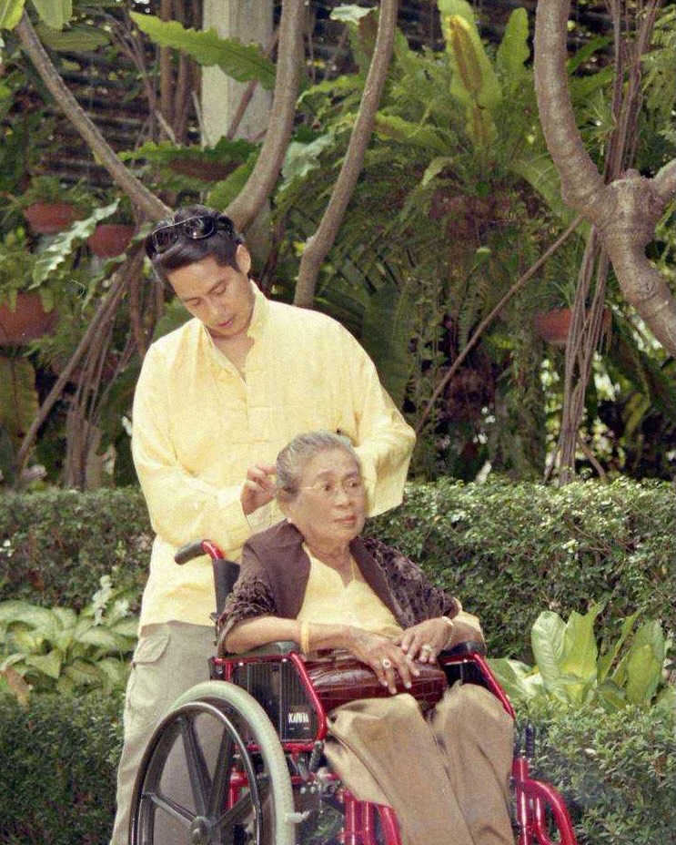 เบิร์ด - ธงไชย แมคอินไตย์