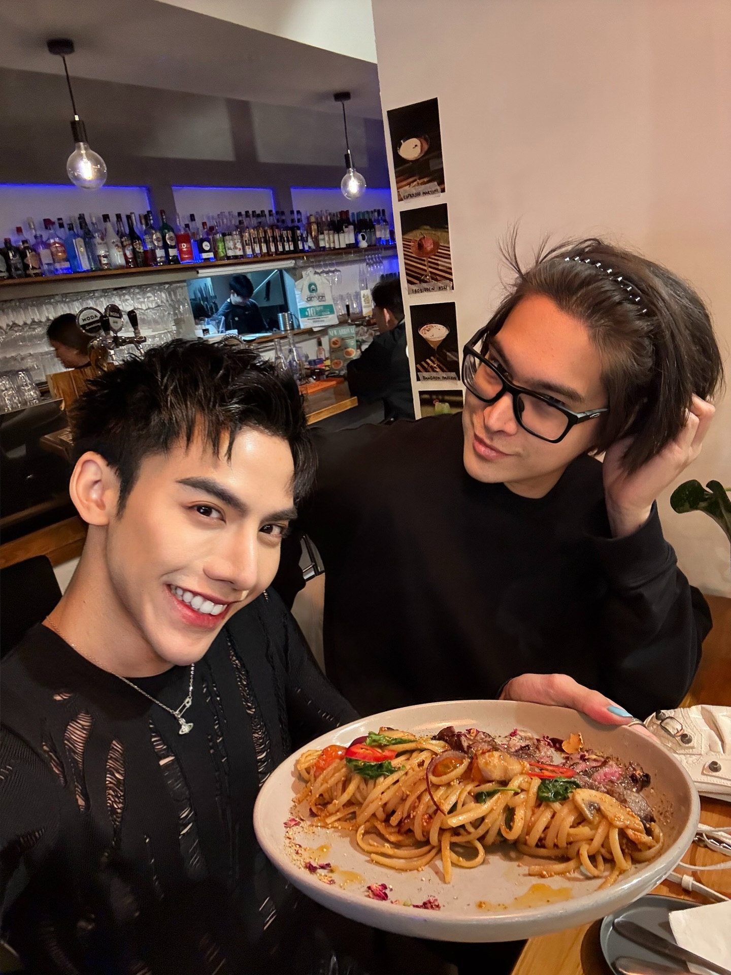 ต้น - ธนษิต จตุรภุช