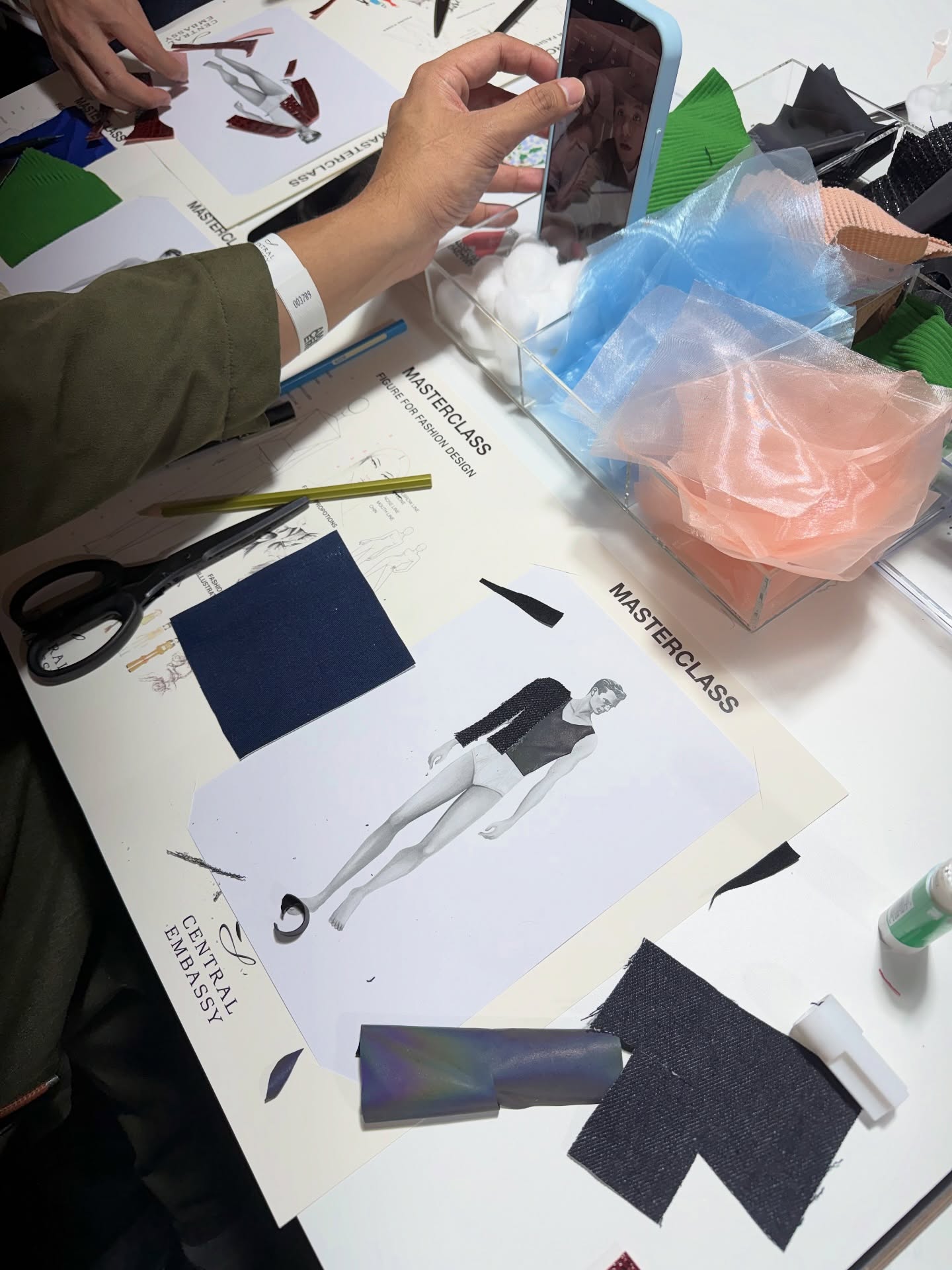 ต้น - ธนษิต จตุรภุช