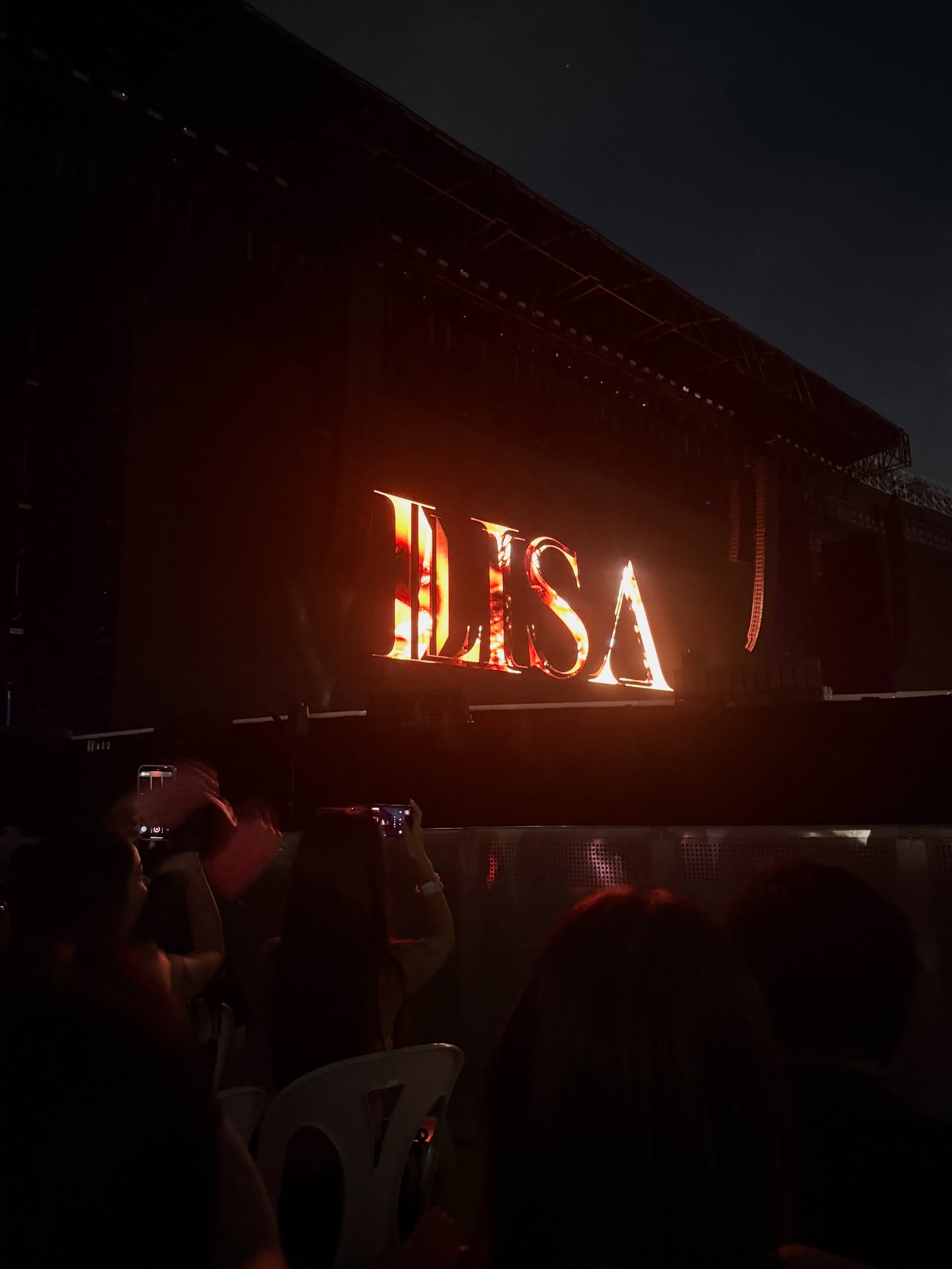 ต้น - ธนษิต จตุรภุช