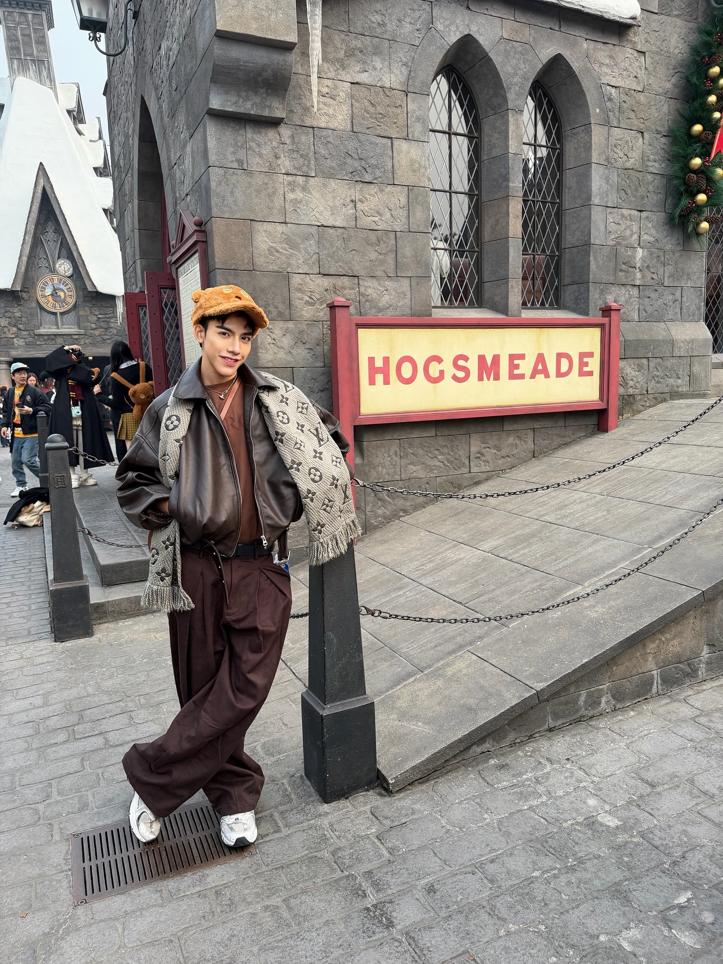 ต้น - ธนษิต จตุรภุช