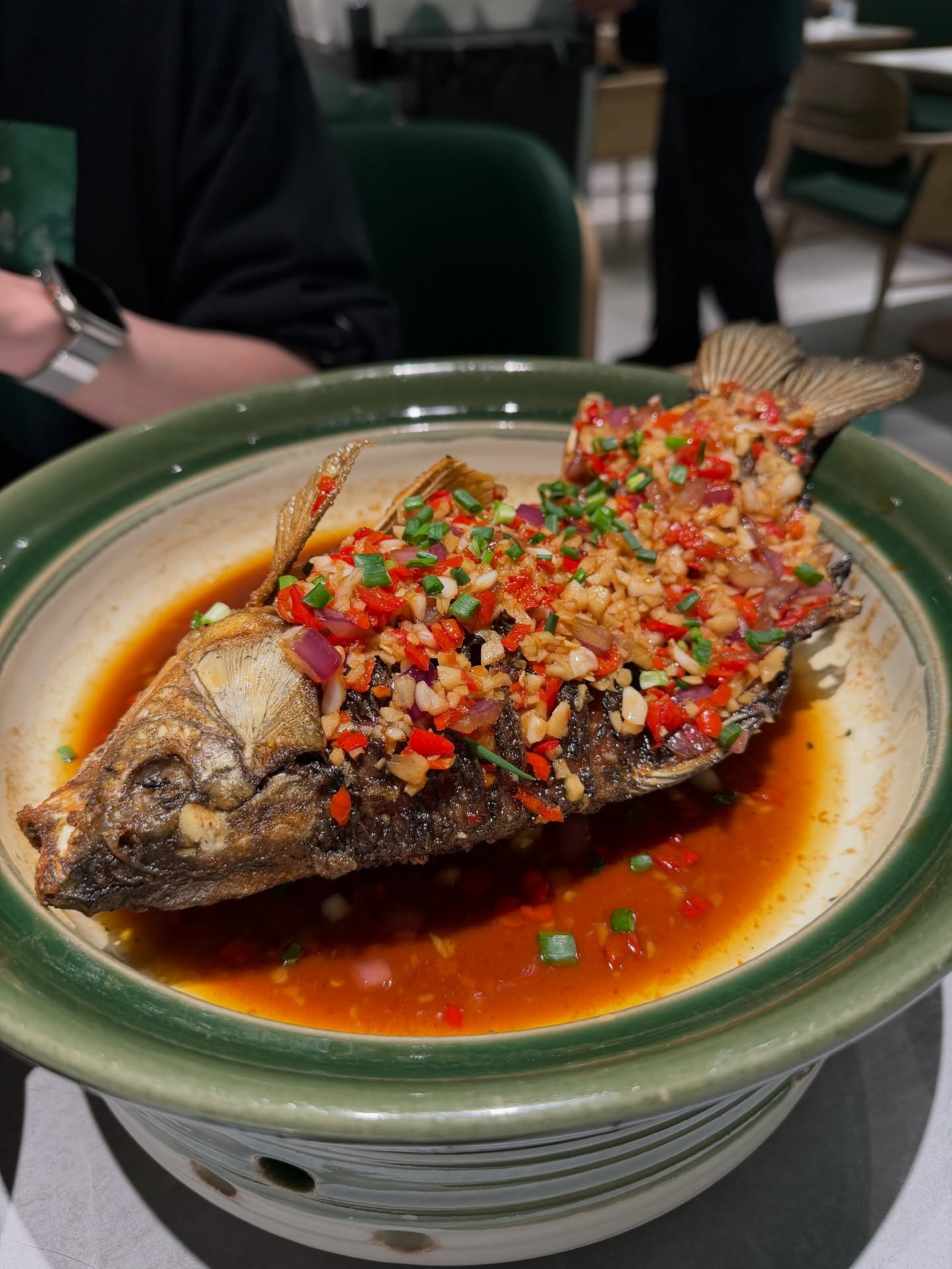 ต้น - ธนษิต จตุรภุช