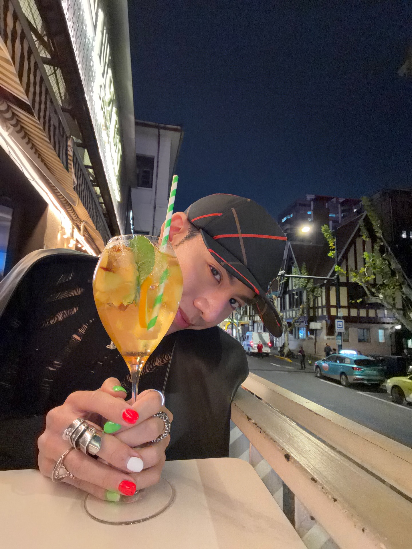 ต้น - ธนษิต จตุรภุช