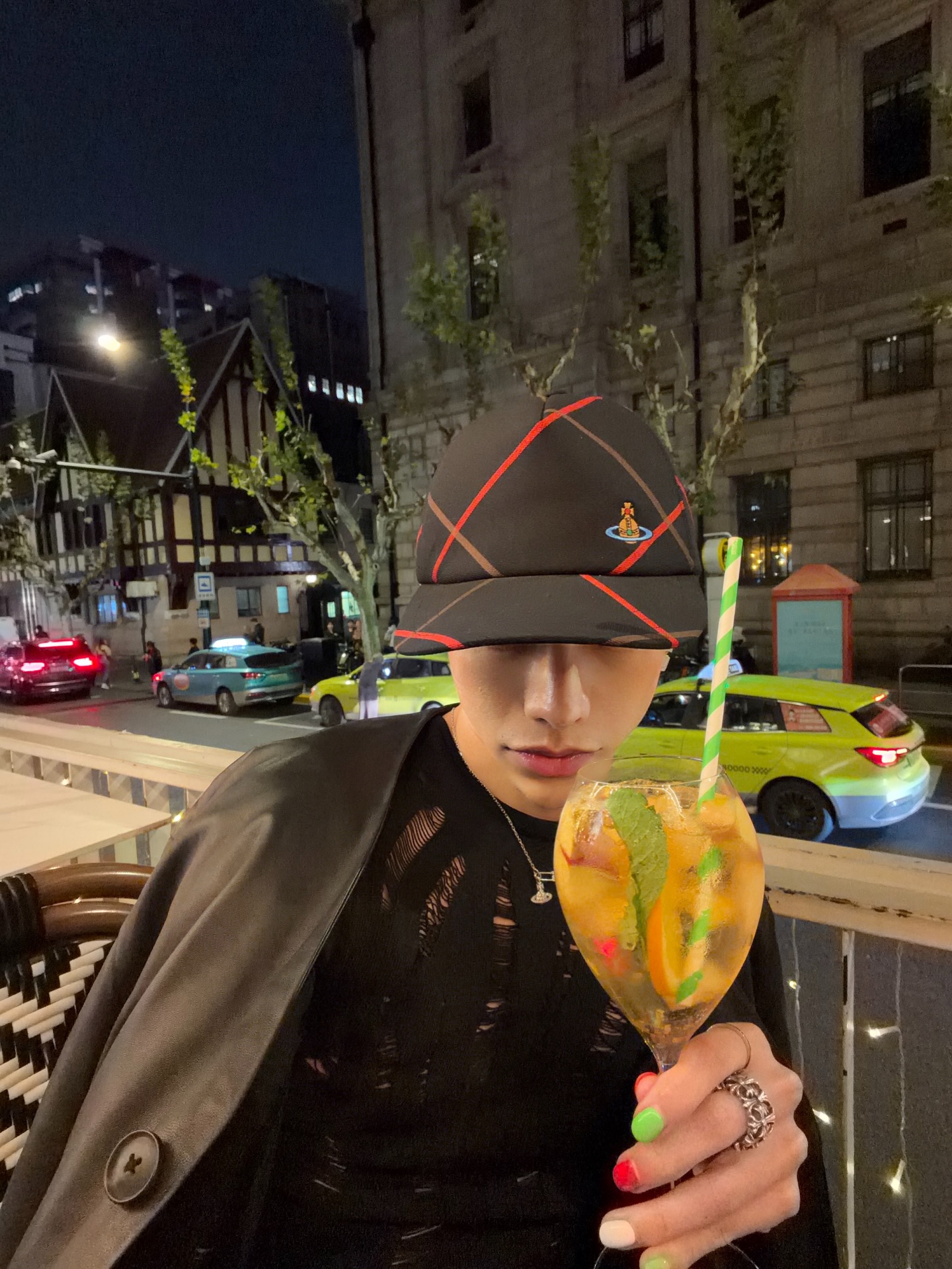 ต้น - ธนษิต จตุรภุช