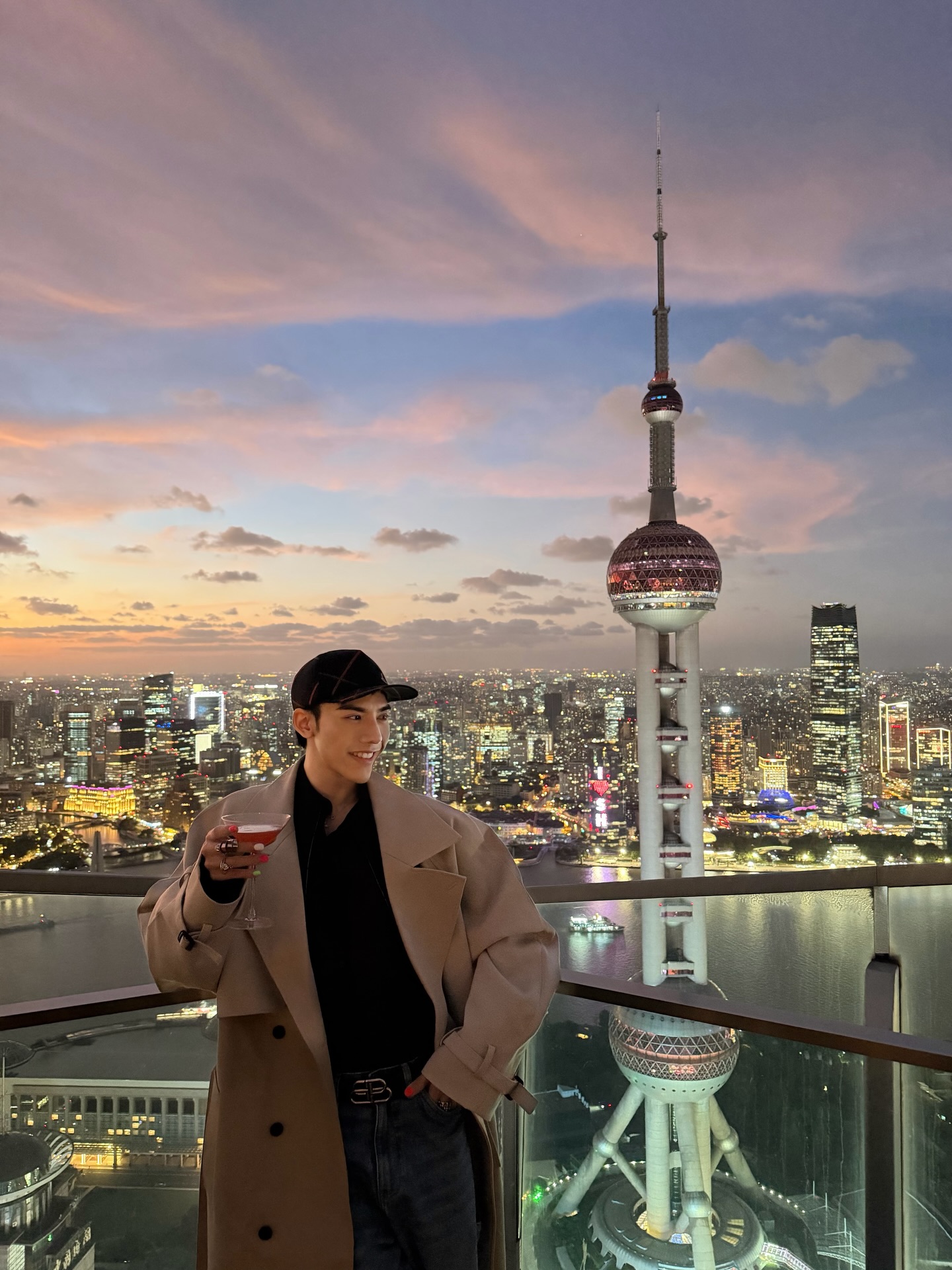 ต้น - ธนษิต จตุรภุช