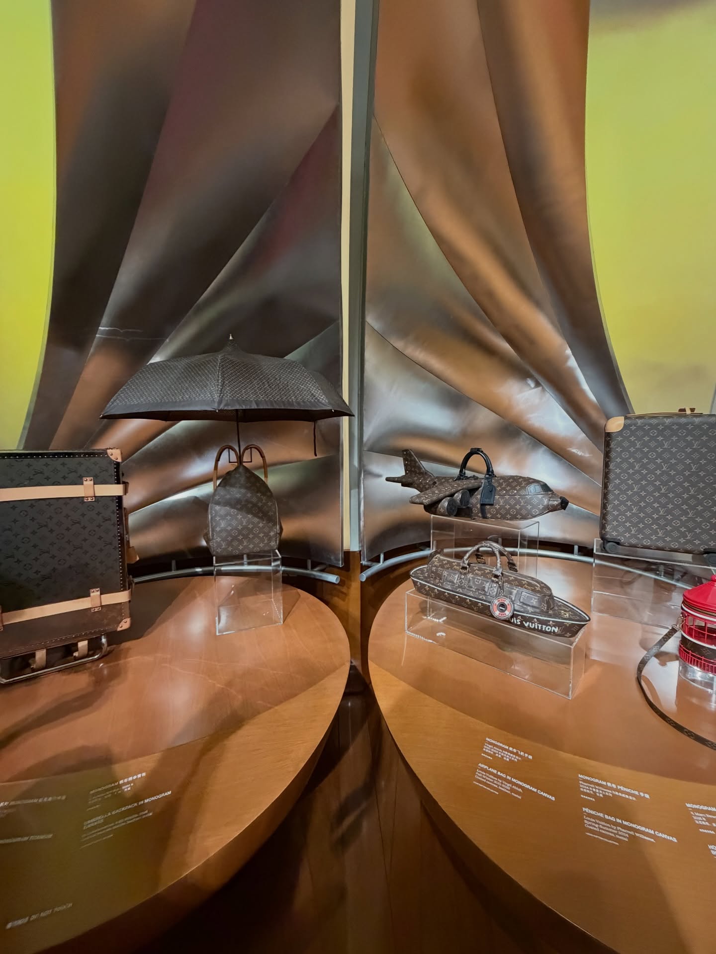 ต้น - ธนษิต จตุรภุช