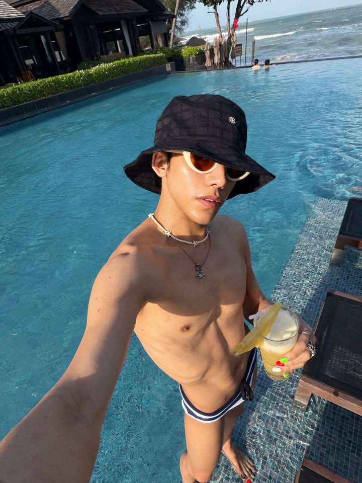 ต้น - ธนษิต จตุรภุช