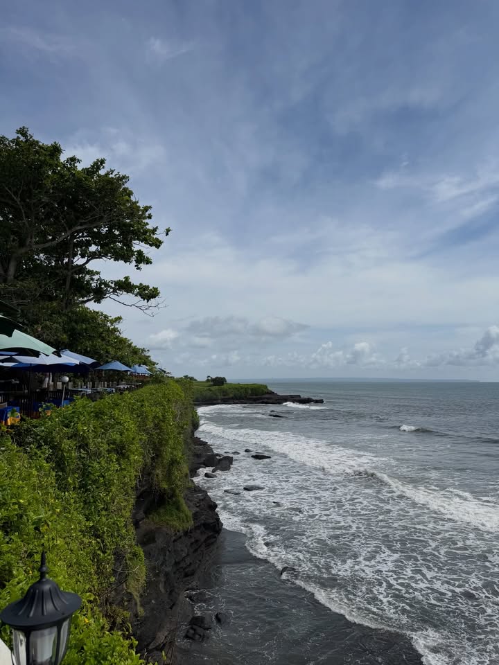 ต้น - ธนษิต จตุรภุช