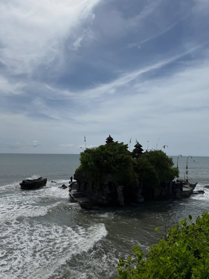 ต้น - ธนษิต จตุรภุช