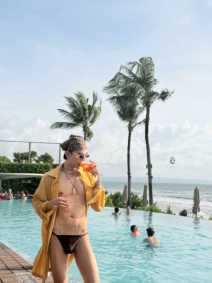 ต้น - ธนษิต จตุรภุช