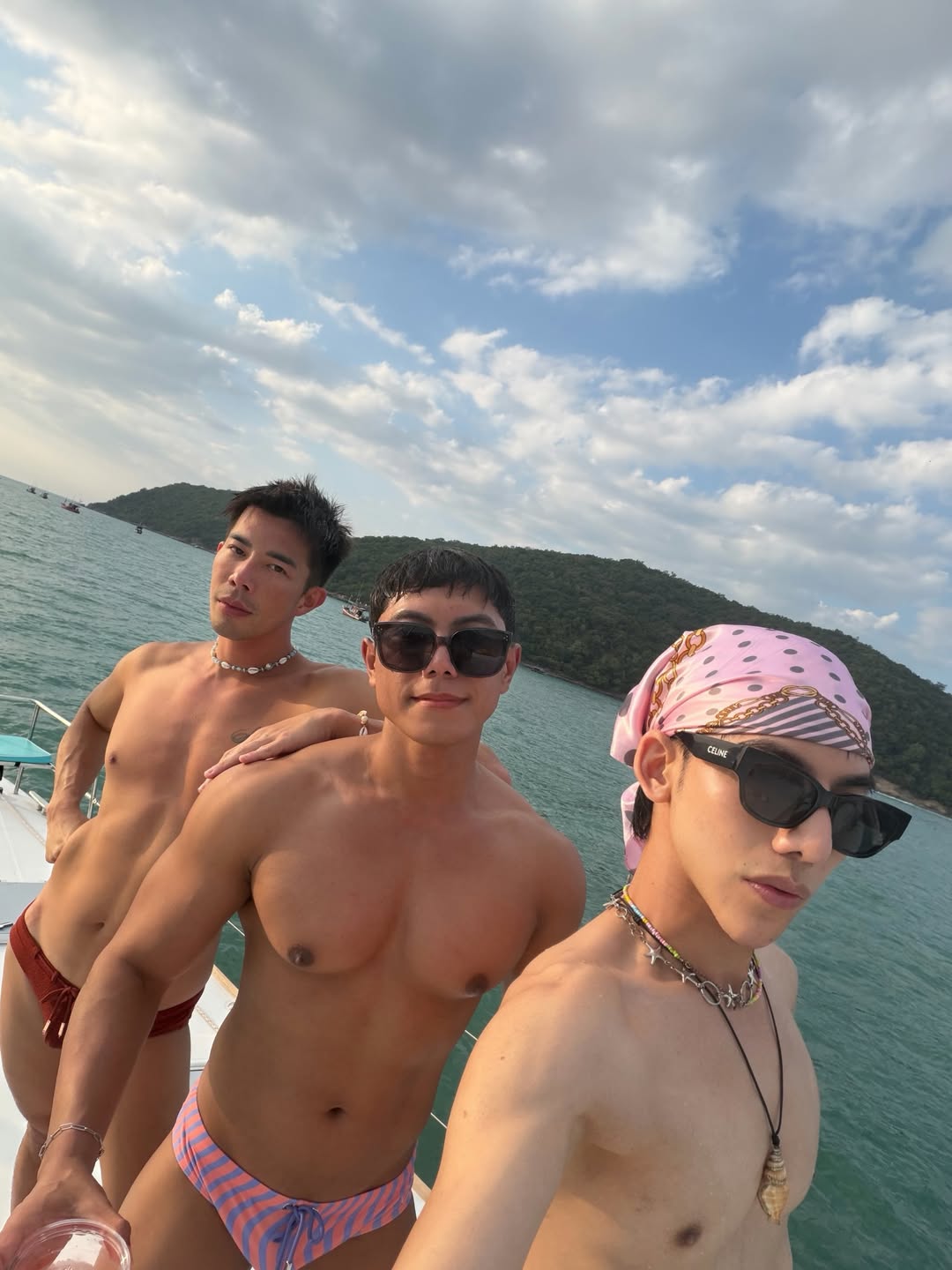 ต้น - ธนษิต จตุรภุช