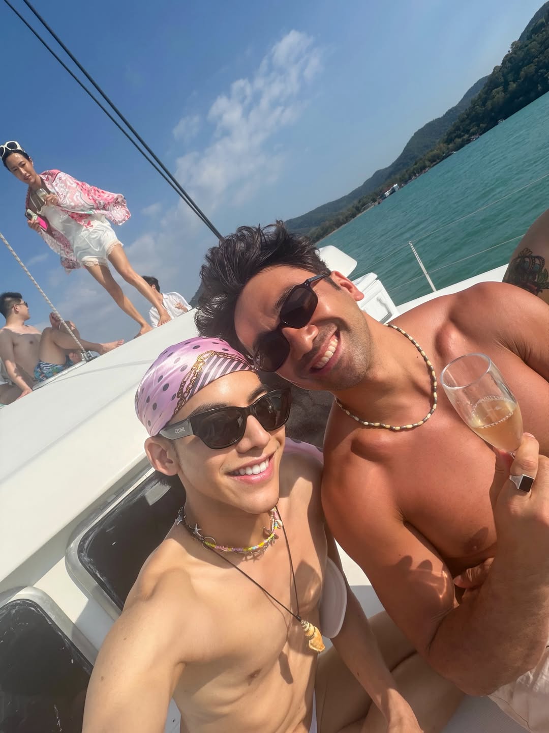 ต้น - ธนษิต จตุรภุช