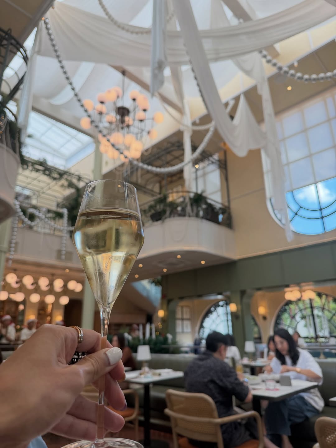 ต้น - ธนษิต จตุรภุช