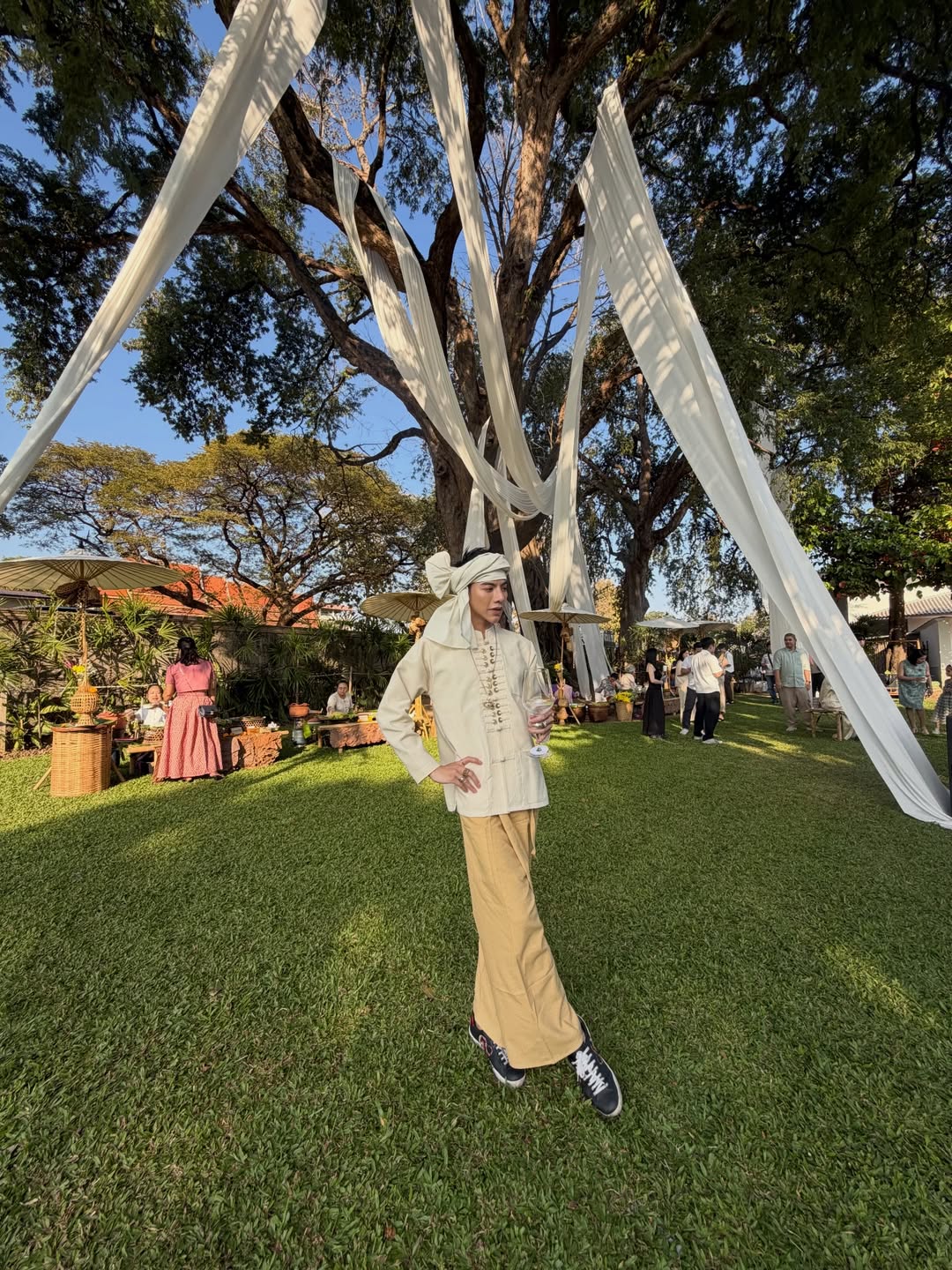 ต้น - ธนษิต จตุรภุช