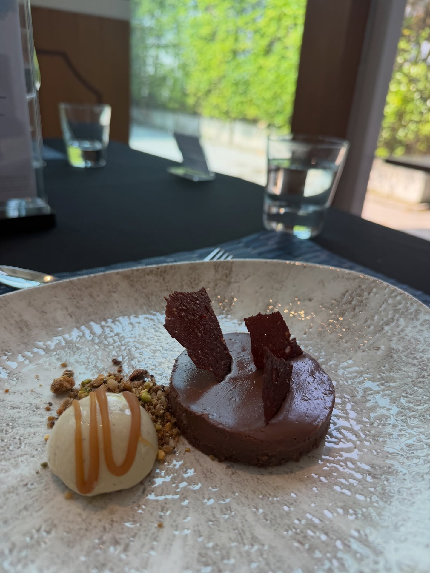 ต้น - ธนษิต จตุรภุช